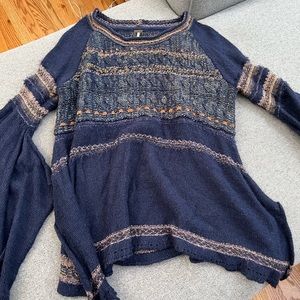 Oversized Free People Sweater w Bell Sleeves